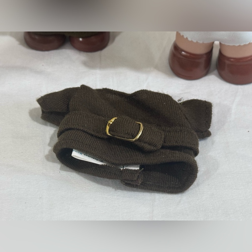 Precious Moments Dolls with Curly Orange Hair and Brown Outfits - Picture 11 of 13